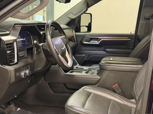 Certified 2024 GMC Sierra 3500 Denali w/ Technology Package image 42