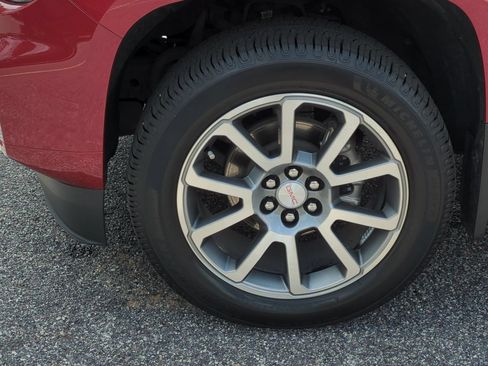 Used 2021 GMC Canyon Denali RWD image 33