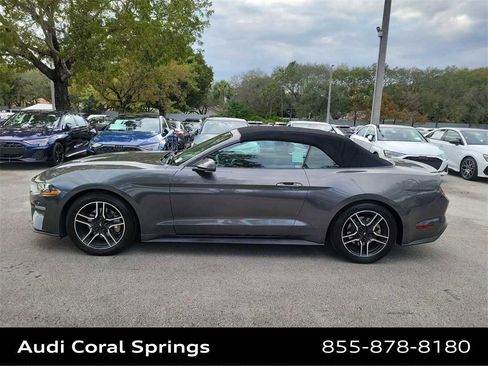 Used 2018 Ford Mustang Convertible w/ Equipment Group 101A image 5