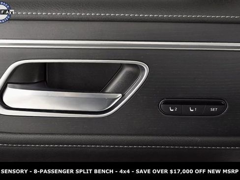 Used 2025 INFINITI QX80 Sensory image 21