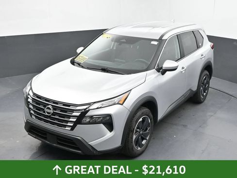 Used 2025 Nissan Rogue SV AWD/4WD image 41