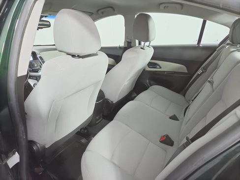 Used 2014 Chevrolet Cruze LT FWD image 20
