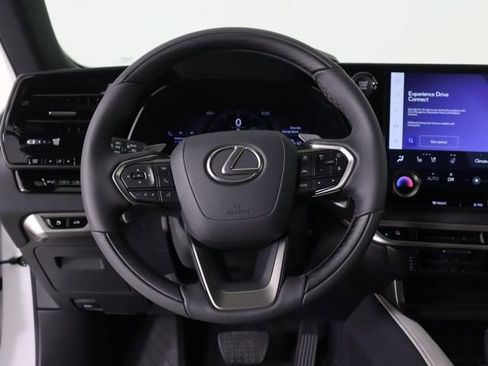 New 2026 Lexus RX 350 AWD image 22
