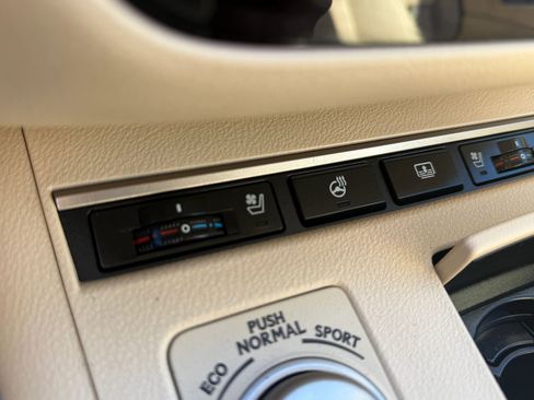 Used 2015 Lexus ES 350 image 28