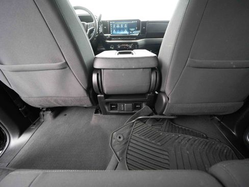 Used 2024 Chevrolet Silverado 1500 LT AWD/4WD image 22