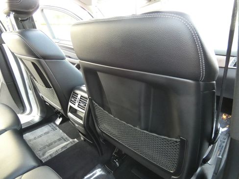 Used 2015 Mercedes-Benz ML 350 4MATIC image 47