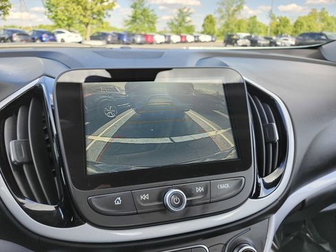 Used 2018 Chevrolet Volt LT w/ LT Driver Confidence Package FWD image 2