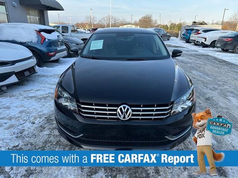 Used 2014 Volkswagen Passat TDI SE image 2