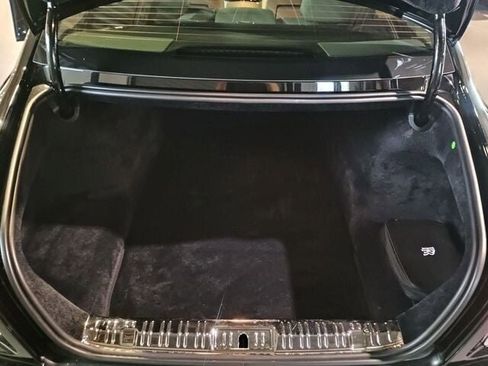 Used 2015 Rolls-Royce Ghost image 24