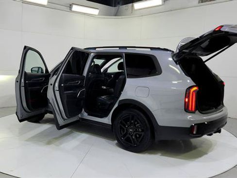 Used 2024 Kia Telluride EX X-Line AWD/4WD image 31