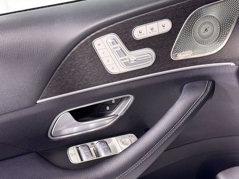 Certified 2023 Mercedes-Benz GLS 450 4MATIC image 23