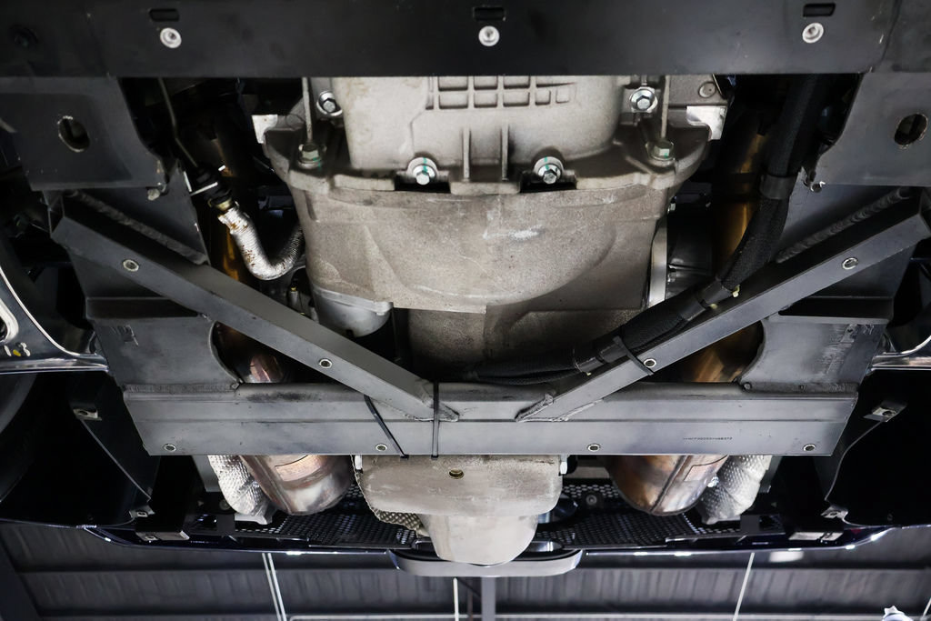 Used 2005 Ford GT RWD image 91