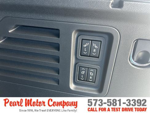 New 2026 Chevrolet Traverse High Country image 27