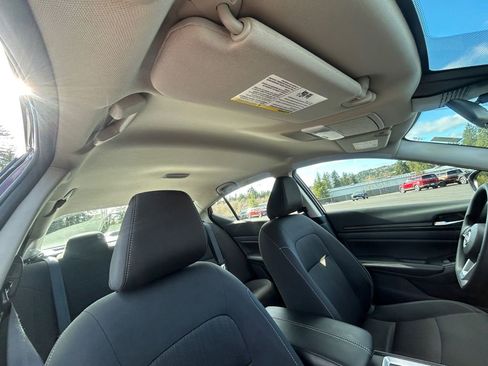 Used 2025 Nissan Altima 2.5 SV AWD/4WD image 28