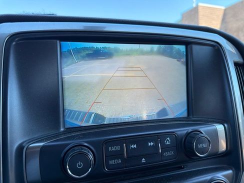 Used 2018 Chevrolet Silverado 1500 LT w/ All Star Edition AWD/4WD image 10