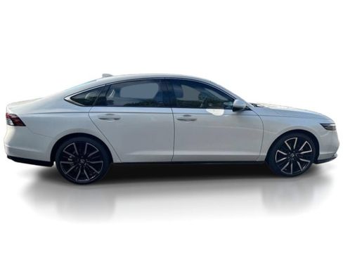 New 2025 Honda Accord Touring image 8