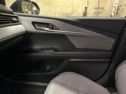 Certified 2025 Toyota Camry SE image 35