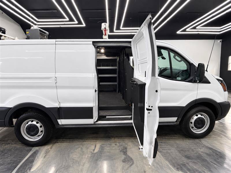 Used 2019 Ford Transit 150 130 Low Roof RWD image 15
