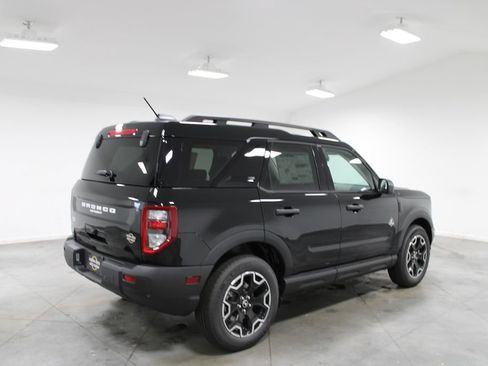 New 2026 Ford Bronco Sport Outer Banks AWD/4WD image 8