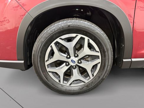 Certified 2023 Subaru Forester Premium AWD/4WD image 14