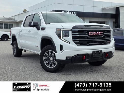Used 2025 GMC Sierra 1500 AT4 AWD/4WD image 1