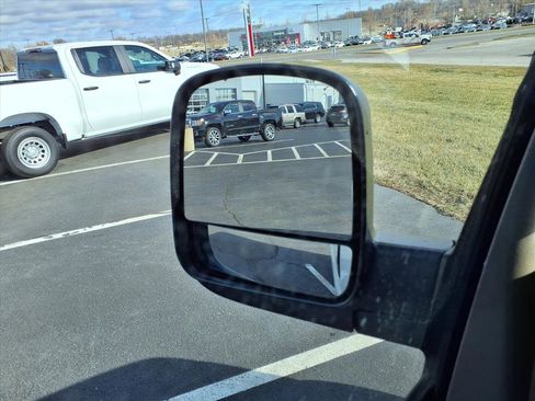 Used 2019 Chevrolet Express 3500 LS image 27