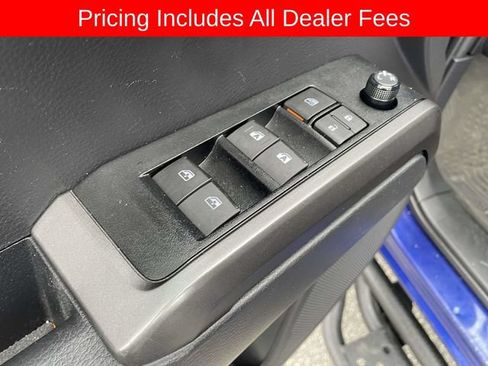 Used 2023 Toyota Tacoma TRD Sport w/ Technology Package AWD/4WD image 19