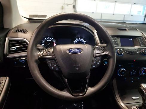 Used 2016 Ford Edge SE AWD/4WD image 16