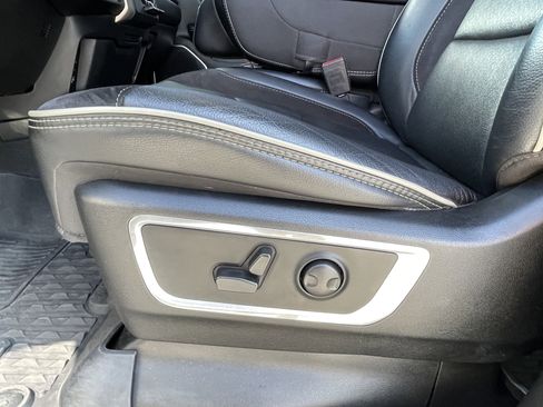 Used 2022 RAM 1500 Laramie image 22