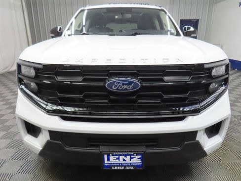 Used 2025 Ford Expedition Active image 53