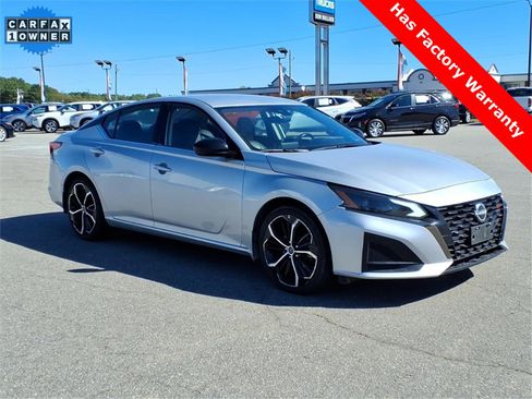 Used 2024 Nissan Altima 2.5 SR image 7