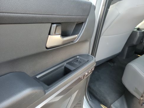 Used 2024 Toyota Tacoma TRD Off-Road AWD/4WD image 13