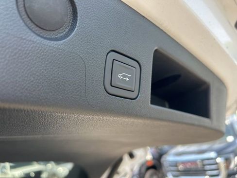 New 2026 GMC Terrain AT4 w/ Convenience Package III AWD/4WD image 32