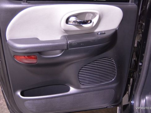 Used 2003 Ford F150 Harley-Davidson image 7