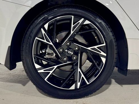 Used 2025 Kia K5 GT-Line w/ GT-Line Premium Package image 36