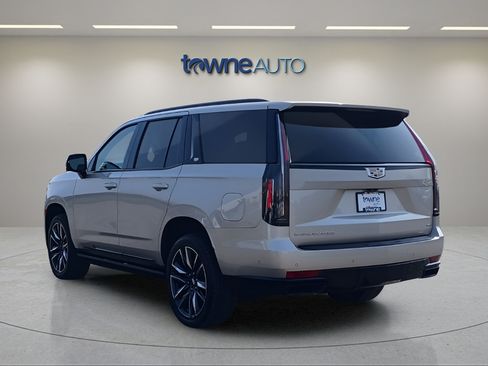 Used 2022 Cadillac Escalade Sport w/ Touring Package AWD/4WD image 3