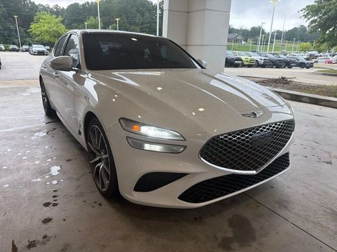Used 2022 Genesis G70 2.0T w/ Prestige Package RWD image 4