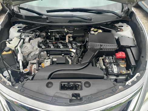 Used 2015 Nissan Altima 2.5 S w/ Power Driver Seat Package FWD image 23