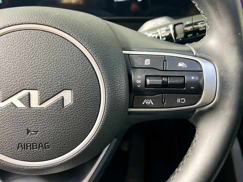 Used 2025 Kia Sportage X-Line w/ Premium Package image 19