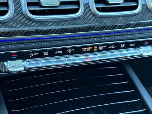 New 2026 Mercedes-Benz GLE 63 AMG S image 18