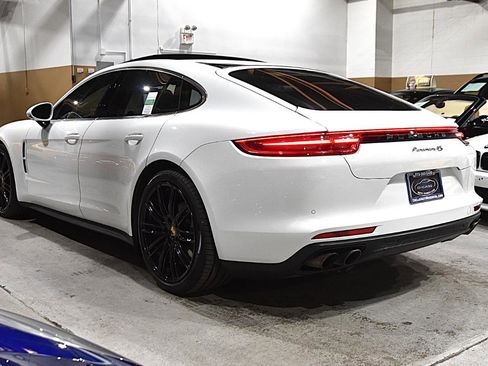 Used 2018 Porsche Panamera 4S AWD/4WD image 8