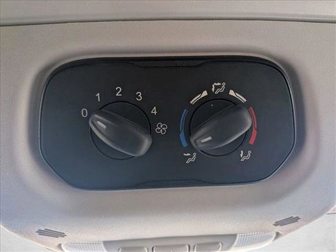 Used 2018 Ford Transit 350 XLT image 20