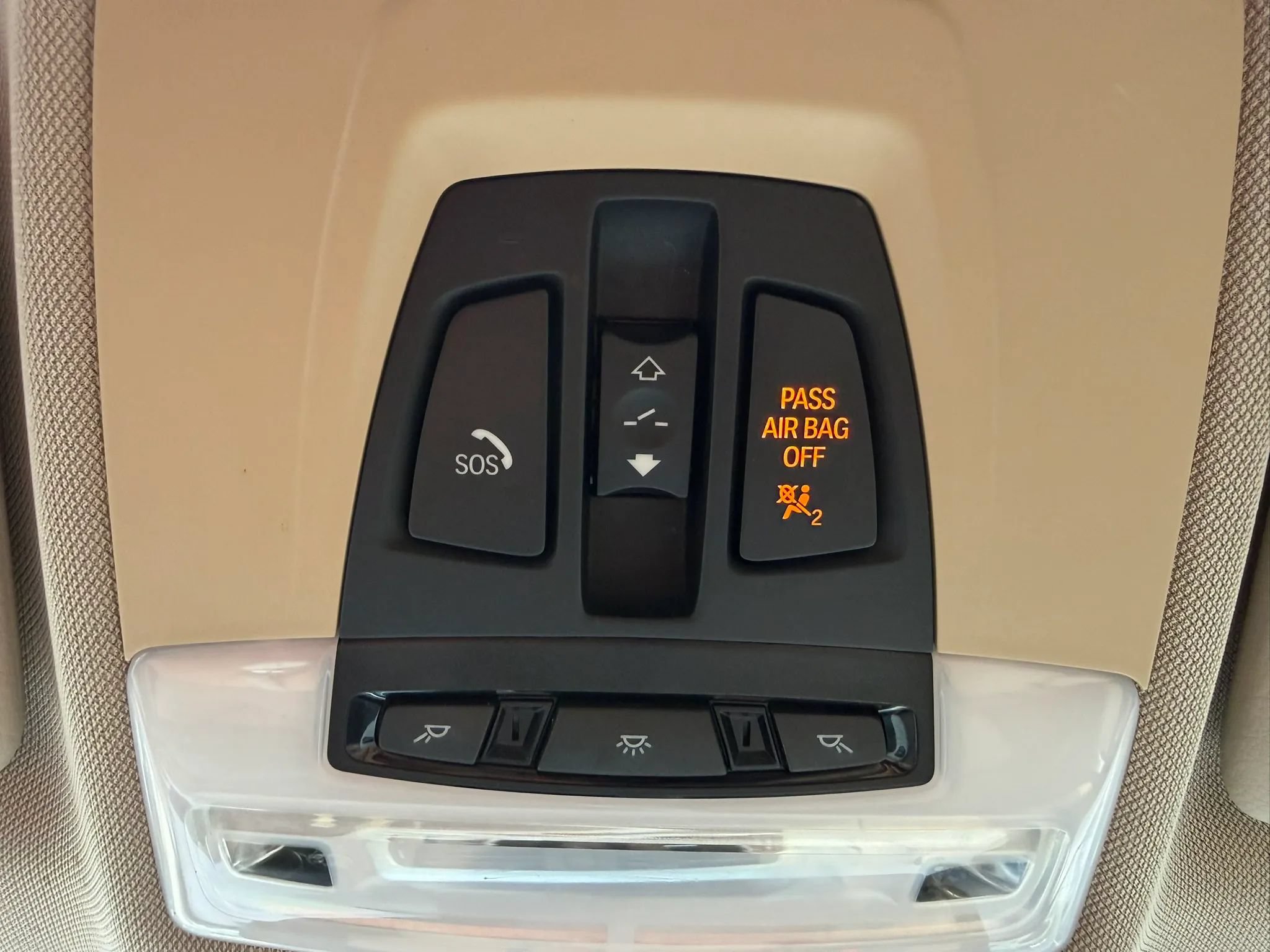 Used 2018 BMW 320i xDrive Sedan AWD/4WD image 26