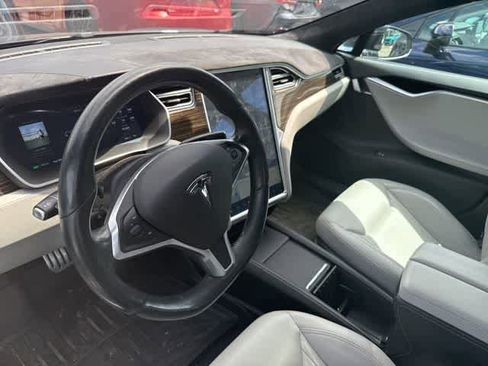 Used 2015 Tesla Model S P85D image 7