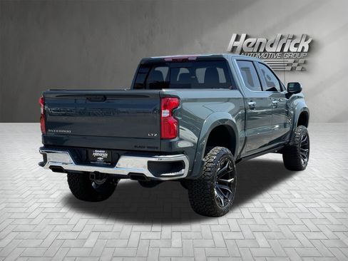 Used 2025 Chevrolet Silverado 1500 LTZ AWD/4WD image 10