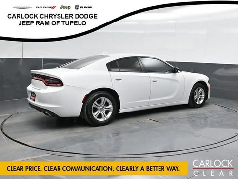 Used 2023 Dodge Charger SXT RWD image 3