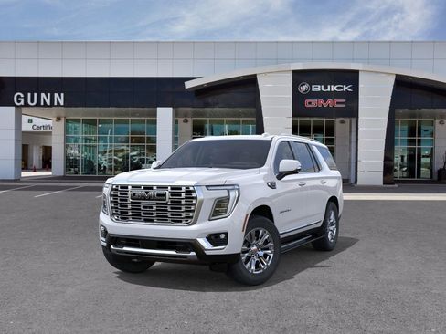 New 2026 GMC Yukon Denali image 8