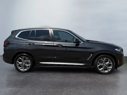 Used 2022 BMW X3 sDrive30i w/ Convenience Package RWD image 2