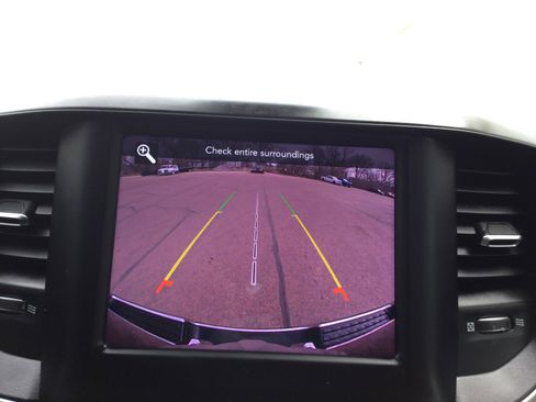 Used 2020 RAM 1500 Big Horn image 11