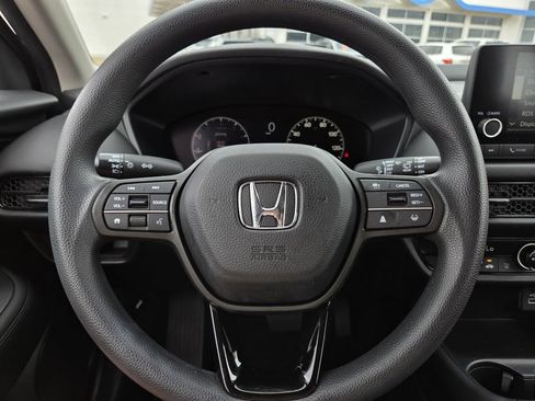 Used 2025 Honda HR-V LX image 22